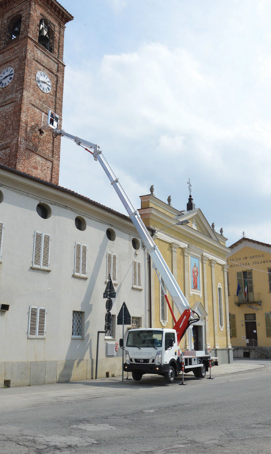 Nacele Multitel pe șantier